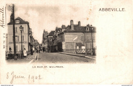 NÂ° 3835 Z -cpa Abbeville -la Rue St Wulfran- - Abbeville