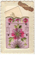 N°8861 - Carte Brodée - Fleurs Et Petite Carte - Brodées