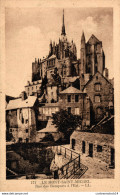 NÂ°7837 Z -cpa Le Mont Saint Michel -rue Des Remparts Ã  L'Est- - Le Mont Saint Michel