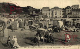 FRANCIA. FRANCE. 62 BOULOGNE SUR MER GROUPES SUR LA PLAGE - Boulogne Sur Mer