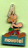 Pin's Novotel BD Astérix  - 6A22 - Stripverhalen