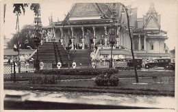 Cambodge - PHNOM PENH - Le Palais Royal - Couronnement De S. M. Sisowath Monivong - CARTE PHOTO C. 1927 - Royal Photo - Cambodja