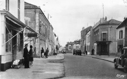 Villiers Sur Marne * La Rue Du Général De Gaulle * épicerie - Villiers Sur Marne