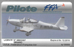 -CARTE-ADHERANT LICENCE -AVIATION-PILOTE-FFA-2010-Plastic Epais Glacé-TBE/RARE - Badge Di Eventi E Manifestazioni