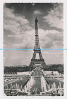 C014549 Paris. La Tour Eiffel. Yvon. 1953 - Monde