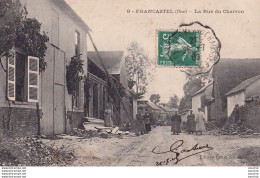 B11-60) FRANCASTEL (OISE) LA RUE DU CHARRON  - ( ANIMEE - HABITANTS - VILLAGEOIS ) - Autres & Non Classés