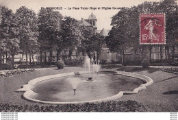 B23-38) GRENOBLE -  LA PLACE VICTOR HUGO ET L' EGLISE SAINT LOUIS - Grenoble