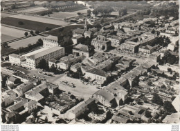 D21- 47) AIGUILLON  (LOT ET GARONNE) CENTRE VILLE  ET LYCEE - VUE AERIENNE - (2 SCANS) - Autres & Non Classés