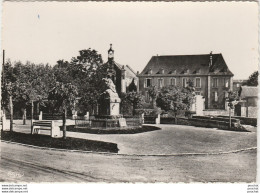 E9- 64) PONTACQ (BASSES PYRENEES)  PLACE D' ESTIBAYRES - (OBLITERATION DE 1959 - 2 SCANS) - Pontacq