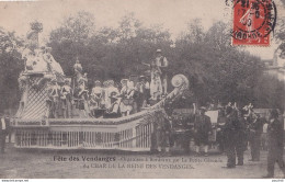 S20-33) BORDEAUX - FÊTE DES VENDANGES - ORGANISÉE PAR LA PETITE GIRONDE - CHAR DE LA REINE DES VENDANGES - Bordeaux