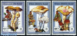 Madagascar 1991 Mushrooms 3v, Mint NH, Nature - Other & Unclassified