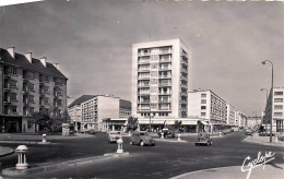 14* CAEN  Carrefour Rue St Jean   (CPSM 9x14cm)       RL46,0786 - Caen