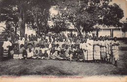 Congo Brazzaville - Ecole De La Mission De Loango - Ed. Révérend Père Marichelle - French Congo