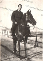 Man In Formal Dress On A Horse. (Original Photograph, B/W, 1930/40, 8x11 Cm.) * - Personnes Anonymes