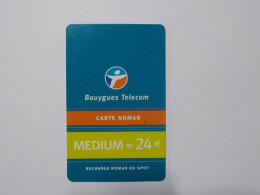 CARTE TELEPHONIQUE    Bouyges Telecom    Nomad   Medium   24 Euros - Mobicartes
