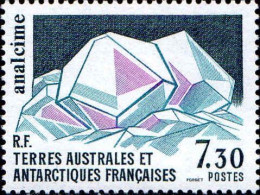 TAAF Poste N** Yv:145 Mi:246 Analcime - Unused Stamps