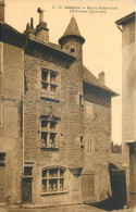 19 - UZERCHE - MAISON RENAISSANCE - Uzerche