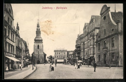 AK Insterburg, Marktplatz, Geschäft Wilhelm Daume  - Ostpreussen