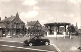 SAINT POL SUR MER La Place De La Mairie édition TOP N° 775  Voiture Ancienne Peugeot 203 Coupée - Saint Pol Sur Mer