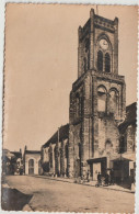 Yvelines : NEAUPHLE  Le  CHATEAU : Vue   église1953 - Neauphle Le Chateau