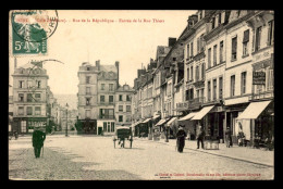 27 - PONT-AUDEMER - RUE DE LA REPUBLIQUE - ENTREE DE LA RUE THIERS - Pont Audemer