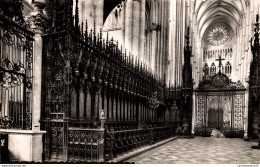 NÂ°16219 Z -cpsm Amiens -la CathÃ©drale- DÃ©tail Des Stalles Du Choeur- - Amiens