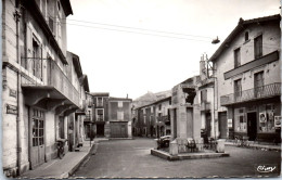 07 SAINT PERAY - Place Du Monument Aux Morts  - Autres & Non Classés