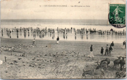 85 LES SABLES D'OLONNE - Les Militaires Au Bain  - Sables D'Olonne