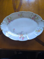 Ch Ahrenfeldt  Plat Ovale En Porcelaine De Limoges Décor Floral  1900/1915 - Limoges (FRA)