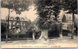 27 EVREUX - Un Coin De L'avenue De Cambolle - Evreux