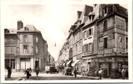 80 ABBEVILLE - La Rue Saint Wulfran - Abbeville