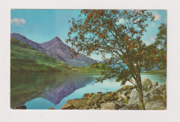SCOTLAND - Loch Levan Unused Postcard - Kinross-shire