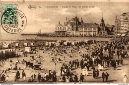 NÂ°36693 Z -cpa Ostende -digue Et Plage En Pleine Saison- - Oostende