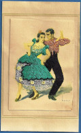 *CPA - Couple De Danseurs Espagnols -  Collé Sur Carton - Brodées