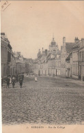 BERGUES  Rue Du Collège - Bergues
