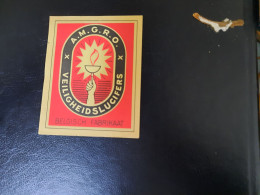 Matchbox Label A.M.G.R.O. Belgium - Luciferdozen - Etiketten