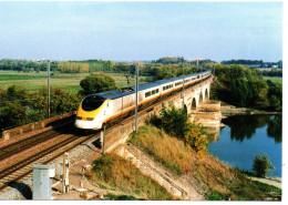 Bouchemaine Viaduc Passage De L'Eurostar En Direction De Nantes 1996 CPM - Autres & Non Classés