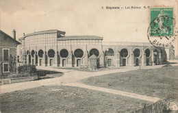 Bayonne * Vue Sur Les Arènes * Corrida - Bayonne