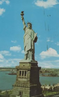 NEW YORK, STATUE OF LIBERTY COULEUR  REF 17011 - Vrijheidsbeeld