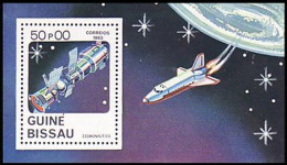 Guinée Bissau Satellites Communication Rocket Fusée Space Shuttle Navette Spatiale MNH ** Neuf SC ( A53 430a) - Guinée-Bissau