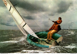 NÂ°38824 Z -cpsm En Rappel Sur Un Voilier - Voile