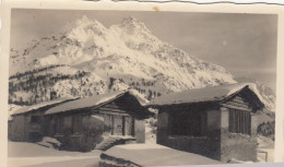 MALOIA IM OBER ENGADIN. Sonniger Wintertag. Sils. Hütten Mit Blick Auf Piz Della Margna, Um 1930 - Autres & Non Classés