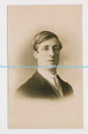 C020520 Young Man In A Suit. Portrait. Postcard - Monde