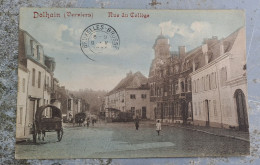 Cpa 1920 , Dolhain Lez Verviers , Rue Du Collège Animée - Andere & Zonder Classificatie