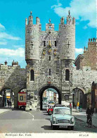 Automobiles - York - Micklegate Bar - CPM - Voir Scans Recto-Verso - Voitures De Tourisme