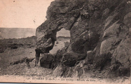 Étables (les Grottes) - Retraite Du Bossu - Etables-sur-Mer