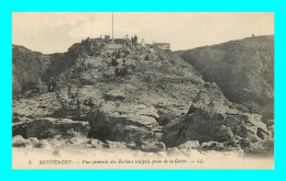 A891 / 203 35 - ROTHENEUF Vue Generale Des Rochers Sculptés Prise De La Greve - Rotheneuf