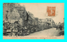 A903 / 393 02 - SOISSONS Rue Du Commerce ( Direction Est ) - Guerre 1914 - Soissons