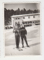 Handsome Guys, Two Young Men Closeness, Portrait, Vintage Orig Photo Gay Int. 6x8.4cm. (18237) - Anonymous Persons