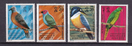 135 NOUVELLES HEBRIDES 1972 - Yvert 327 - 329 - 332 - 335 - Oiseau - Neuf **(MNH) Sans Charniere - Nuevos